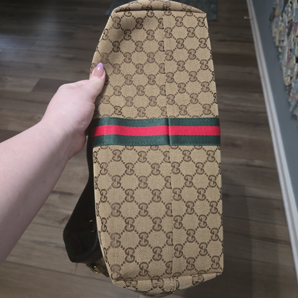 Gucci Giglio Handbag And Pouch - Picture 13 of 15